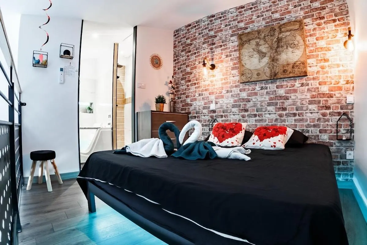 Love Room Loft Spa Logement Entier Balneo Exterieur Ambronay